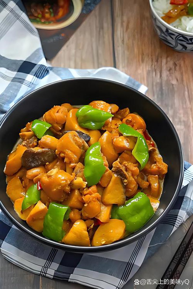相城黄焖鸡：特色美食的传承与创新